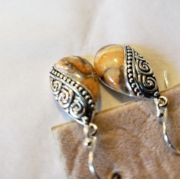 Jtv Spiny Oyster Ring And Earrings NWT - Picture 8 of 14